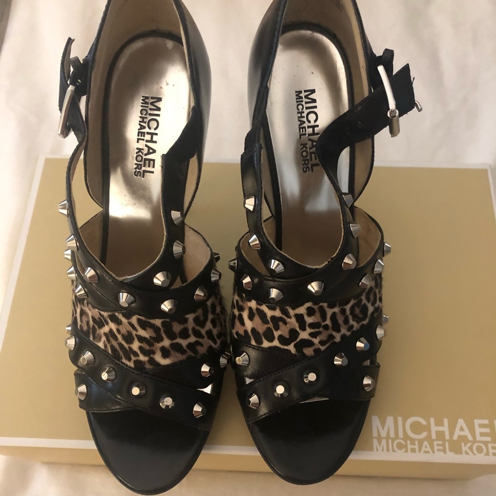 Michael Michael Kors heel